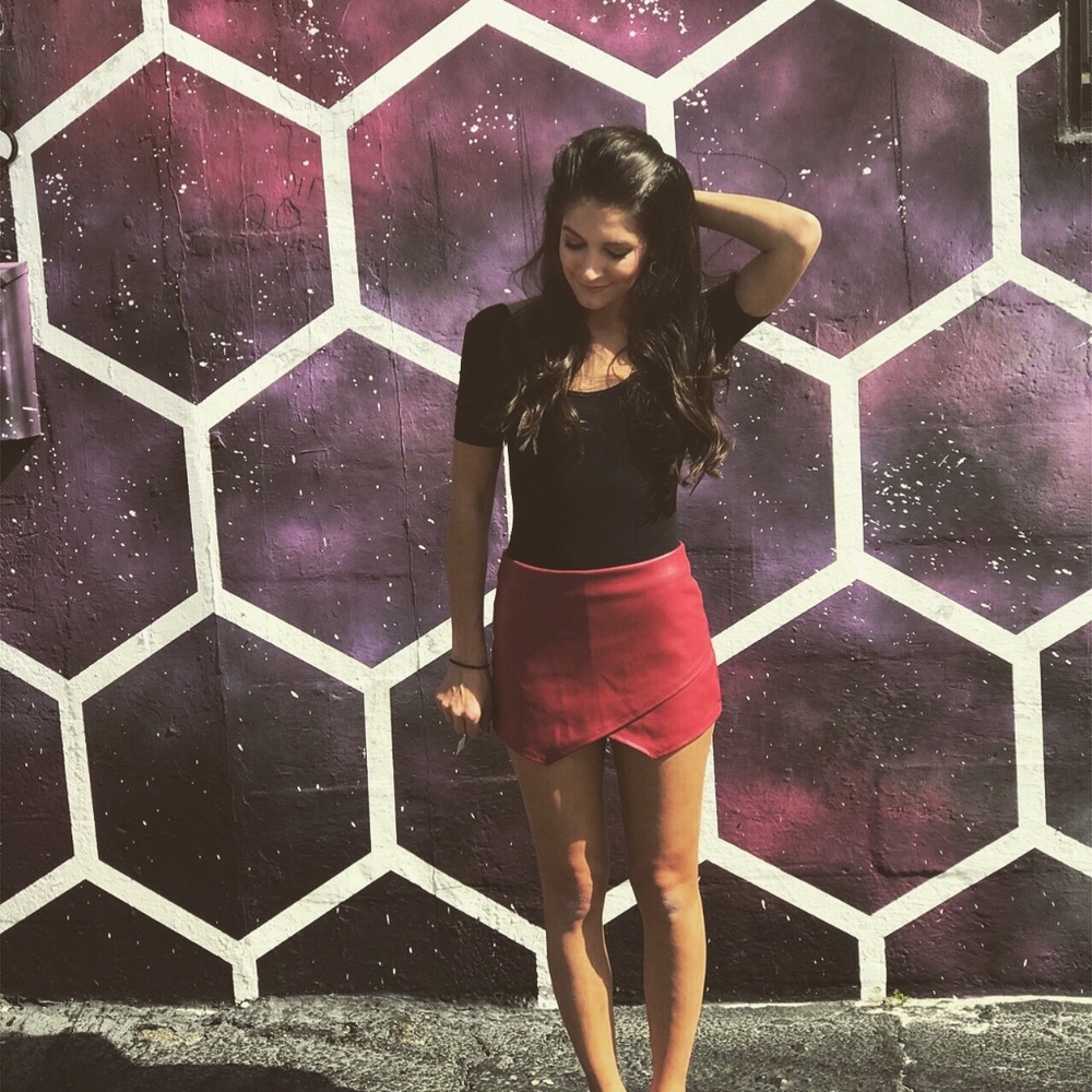 Meet your Posher, Rae - Picture 6 of 8